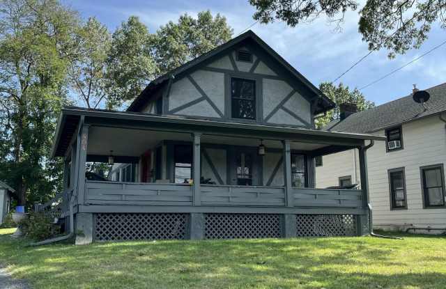 404 Lake Drive photos photos