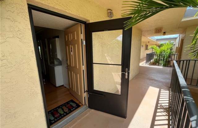 12491 McGregor Boulevard unit: 21 photos photos