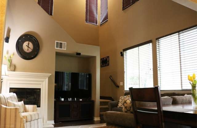 232 W Tulip Tree Avenue Gallery 4