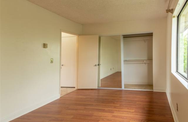 3213 Midway Dr Gallery 2