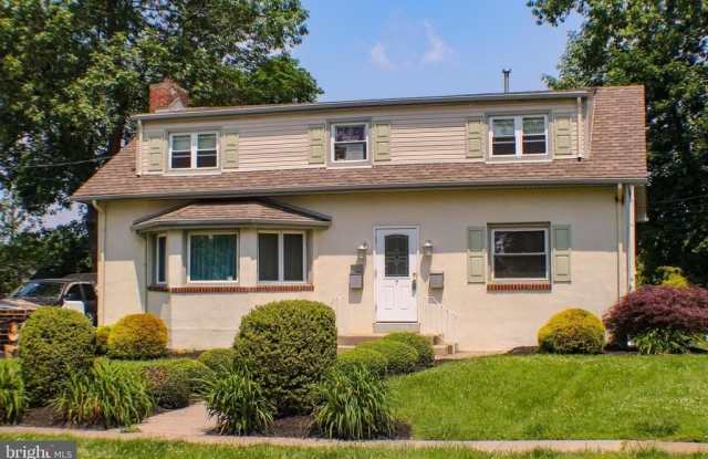 7 KENDALL BOULEVARD photos photos
