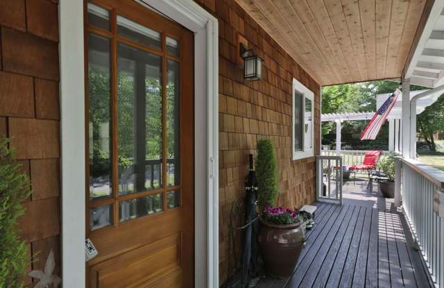 Beautifully Furnished Home Available Now through May 15th, 2027. Gallery 1