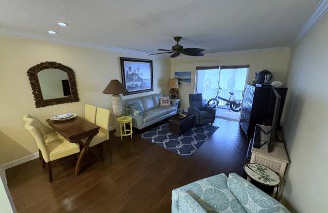 200 The Esplanade North #C22 Gallery 3