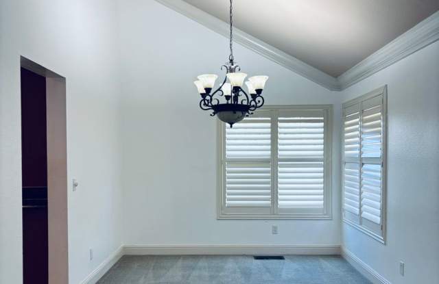 Beautiful Home! Gallery 4