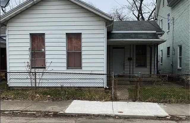 526 Corwin St. photos photos
