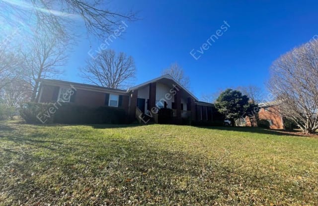 6205 Ferncliff Dr NW - 6205 Ferncliff Drive Northwest, Concord, NC 28027