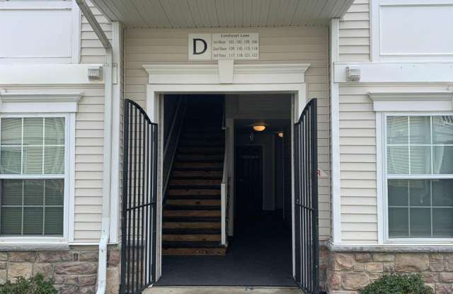 110 LIONHEART Lane Gallery 1