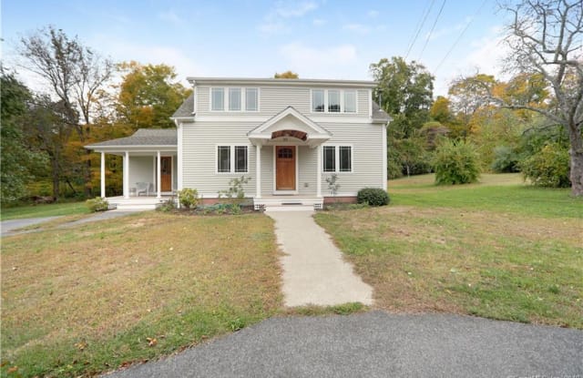 32 Woodland Drive - 32 Woodland Drive, Durham, CT 06422