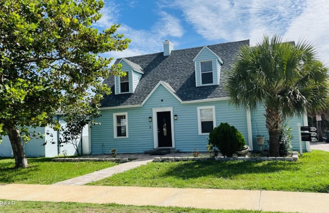738 N Grandview Avenue - 738 North Grandview Avenue, Daytona Beach, FL 32118