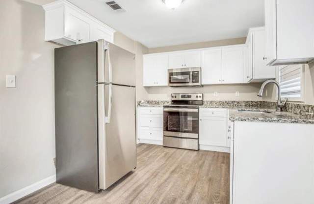 3395 Longleaf Drive Gallery 4