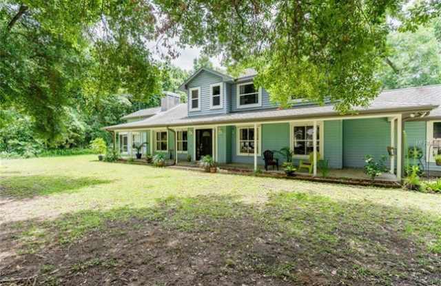 2119 Shady Oaks Drive Gallery 2