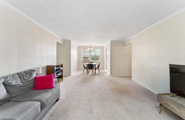 23 Park Ct Gallery 4