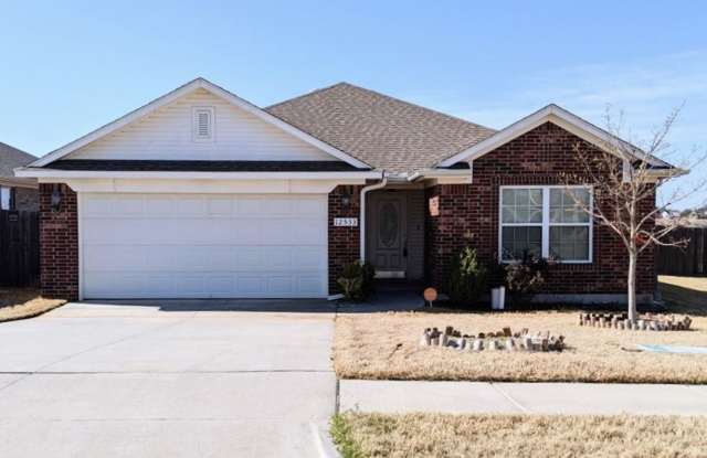 Cute 3 Bed, 2 Bath in Choctaw photos photos