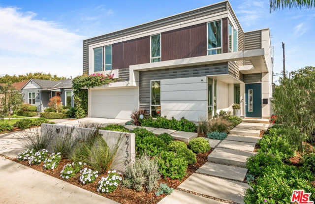 2736 Armacost Ave photos photos