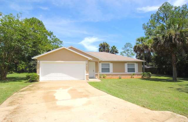 Roomy 3 Bed 2 Bath Screened Lanai Home for Rent in Pine Lakes photos photos