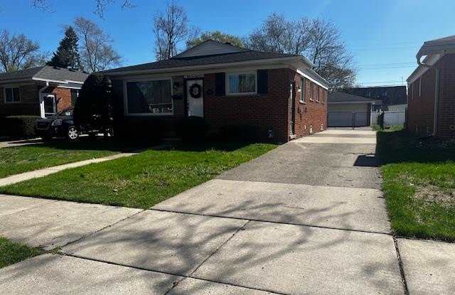 5918 N Lafayette Avenue photos photos