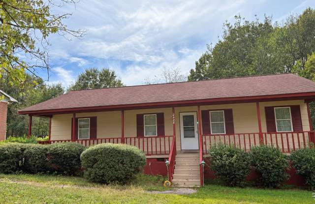 2428 Lambert Drive Gallery 1