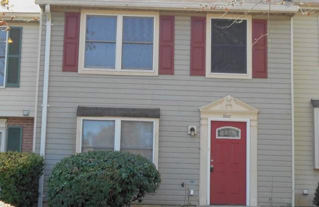 3657 WOODHAVEN COURT - 3657 Woodhaven Court, Lake Ridge, VA 22192