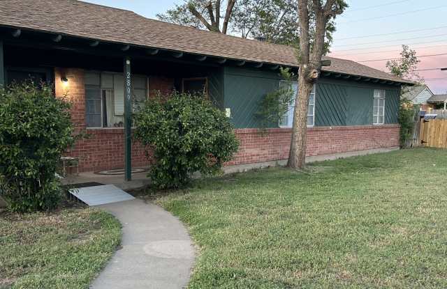 2809 Duncan Drive Unit B- 1 photos photos