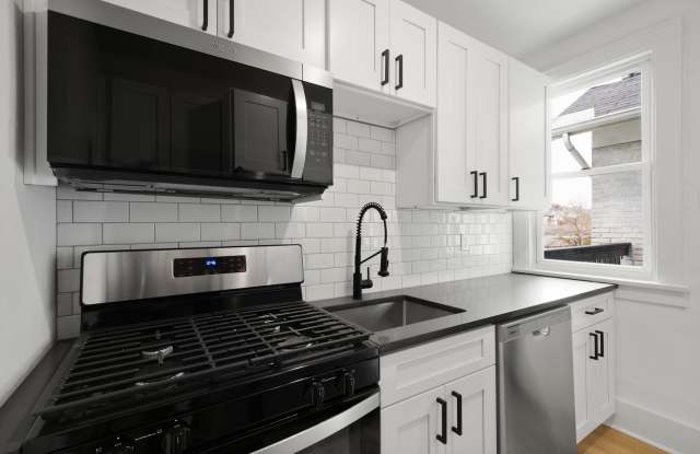 MOVE IN TODAY! GORGEOUS 2-bedroom in DORMONT! photos photos