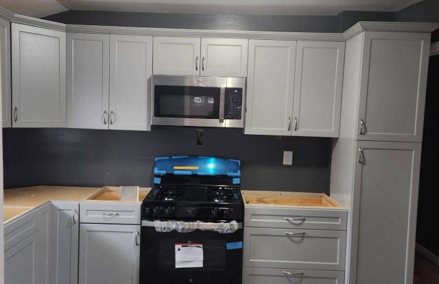 450 BEACH 27TH FAR ROCKAWAY NY photos photos