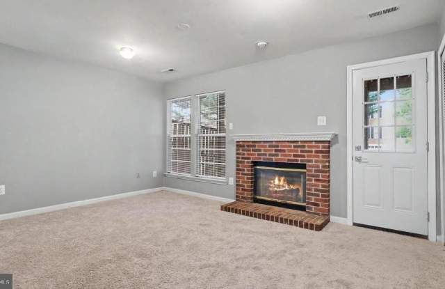 20541 GOLF COURSE Drive Gallery 4