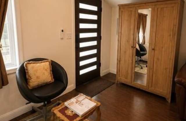 5240 Buffalo Gallery 4