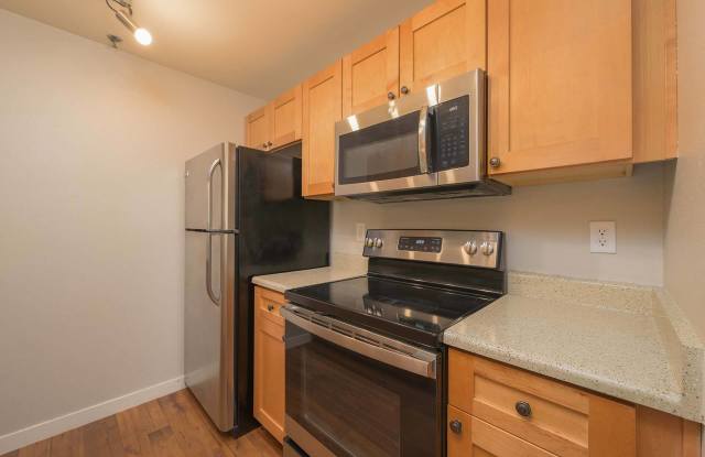 Peloton Apartments Gallery 2