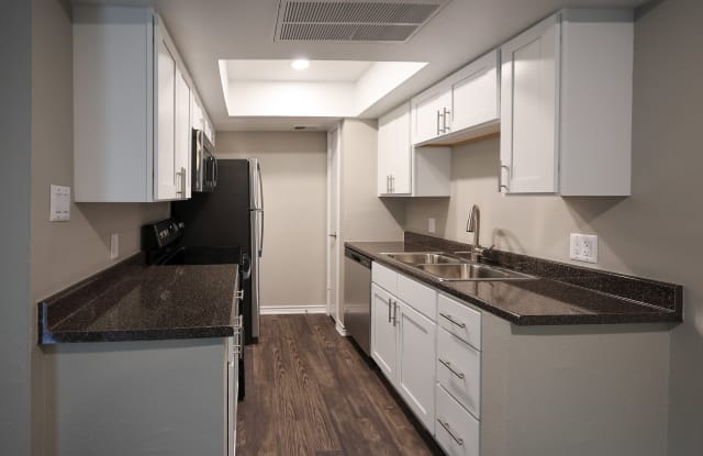 Fox Run Apartments Gallery 2