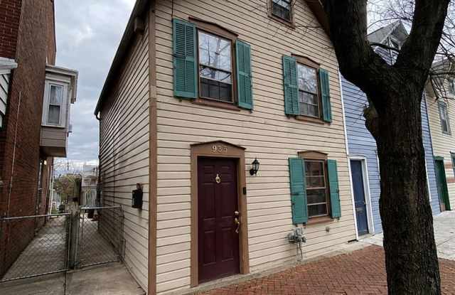 Cozy 2 bedroom allentown single home photos photos