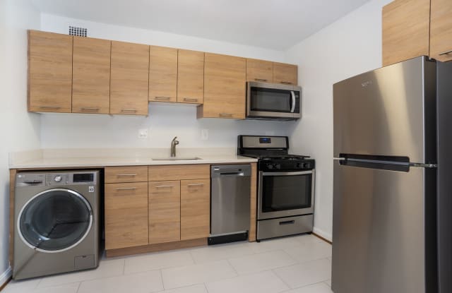 The Seville Apartments Gallery 4