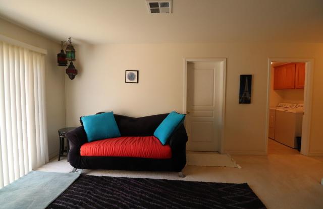Great Shared Space For Rent photos photos