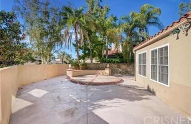4310 Park Arroyo Gallery 4