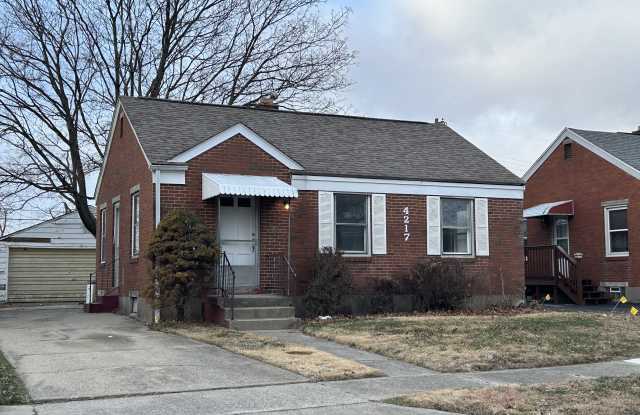 4217 Fulton Ave photos photos