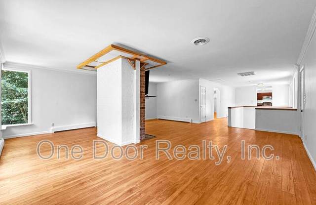 712 Powell Street Gallery 4