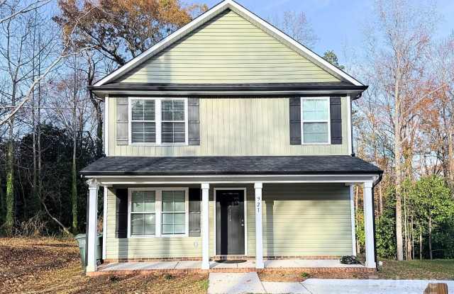 921 Pineridge Street SE - 921 Pineridge Street Southeast, Concord, NC 28025