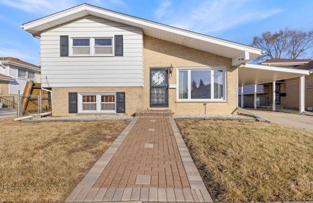 31 52nd Ave, Bellwood, IL 60104 photos photos