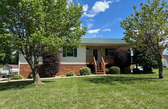 3 Bedroom / 3 Bath Brick Home - Gray TN photos photos