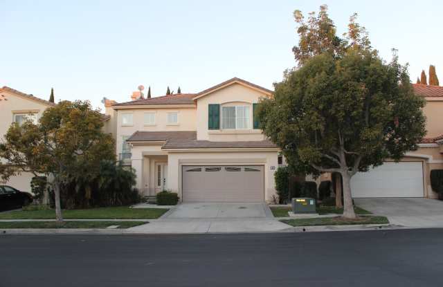 Beautiful 3-bedroom 2.5 bath home in an HOA community. 39 Whispering Pine, Irvine photos photos
