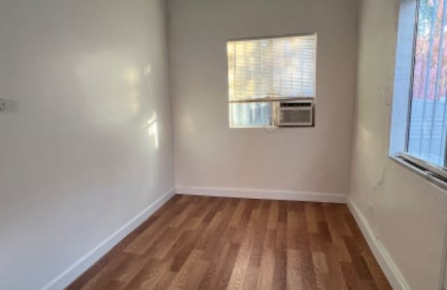 8310 Avalon blvd 8312 - 8310 Avalon Boulevard, Los Angeles, CA 90001