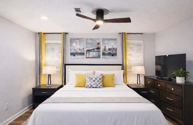 6476 Voyles Drive - 1 Gallery 4
