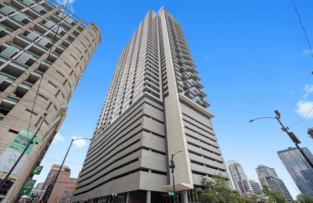 235 W Van Buren St - 235 West Van Buren Street, Chicago, IL 60607