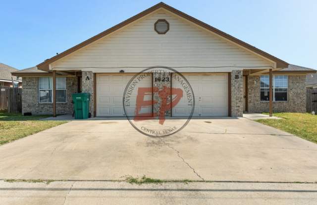 1623 Yuma Trail photos photos