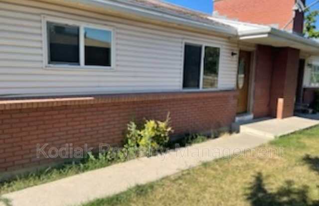 3737 S 3325 W photos photos