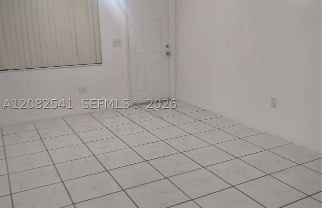 7655 Venetian St photos photos 7655 Venetian St photos photos