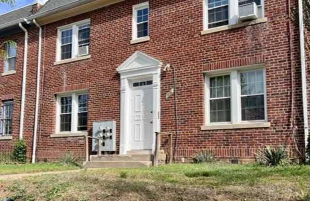 1806 C Street SE photos photos 1806 C Street SE photos photos