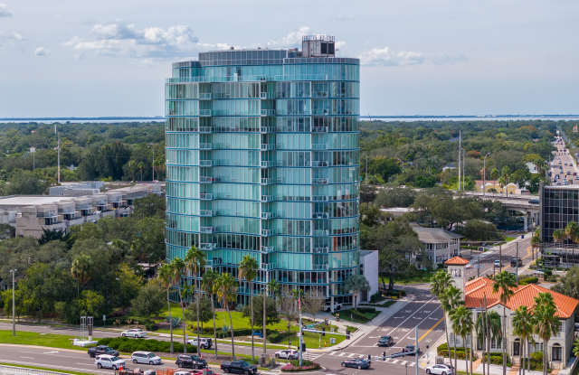 2900 West Bay to Bay Boulevard - 1403 photos photos