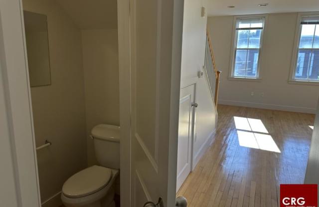 102-104 Second St. Gallery 4