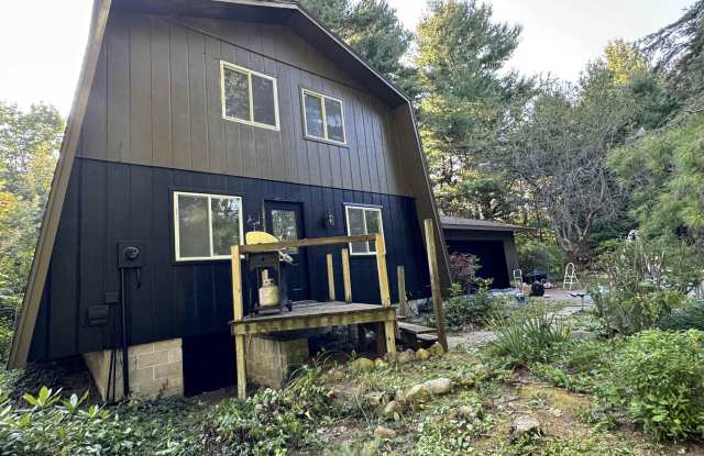 3560 Servers - 3560 Servers Drive, Antrim County, MI 49648