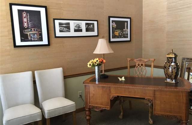 11285 Elkins Road Gallery 3